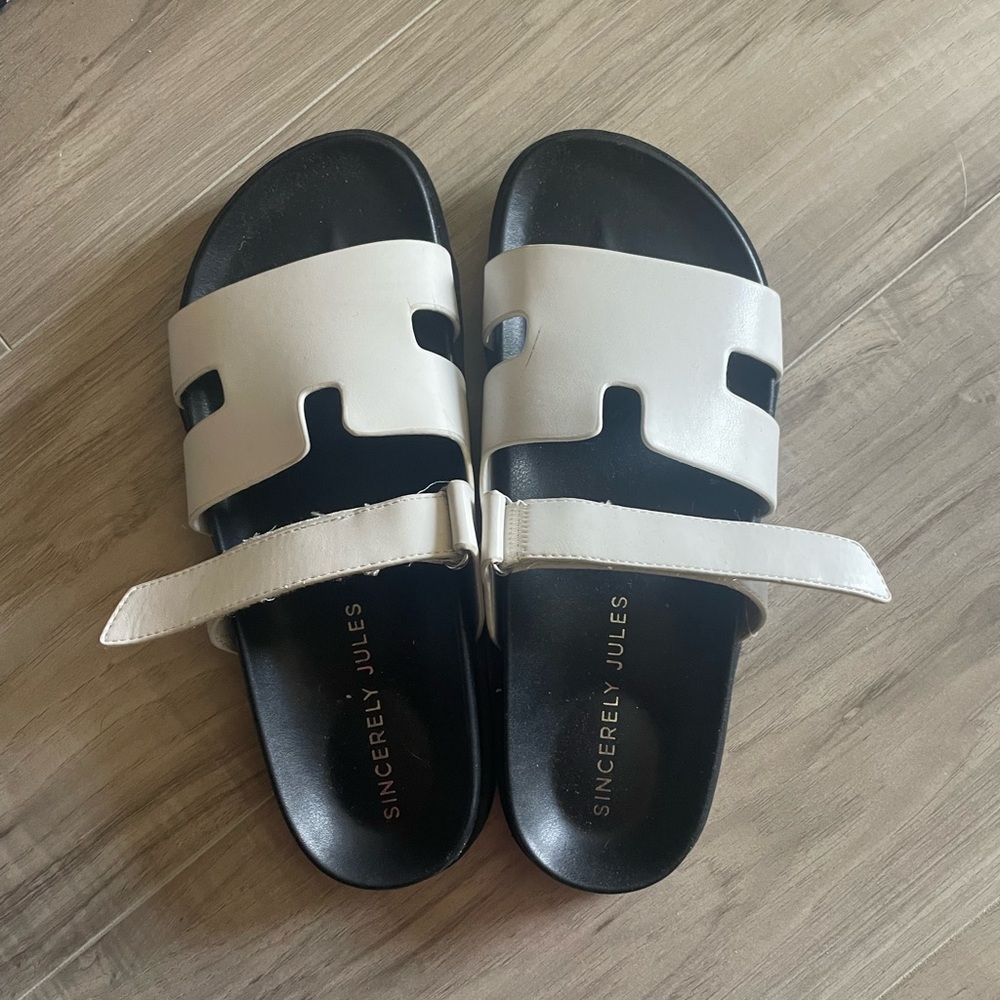 Sincerely Jules Black and White Sandals